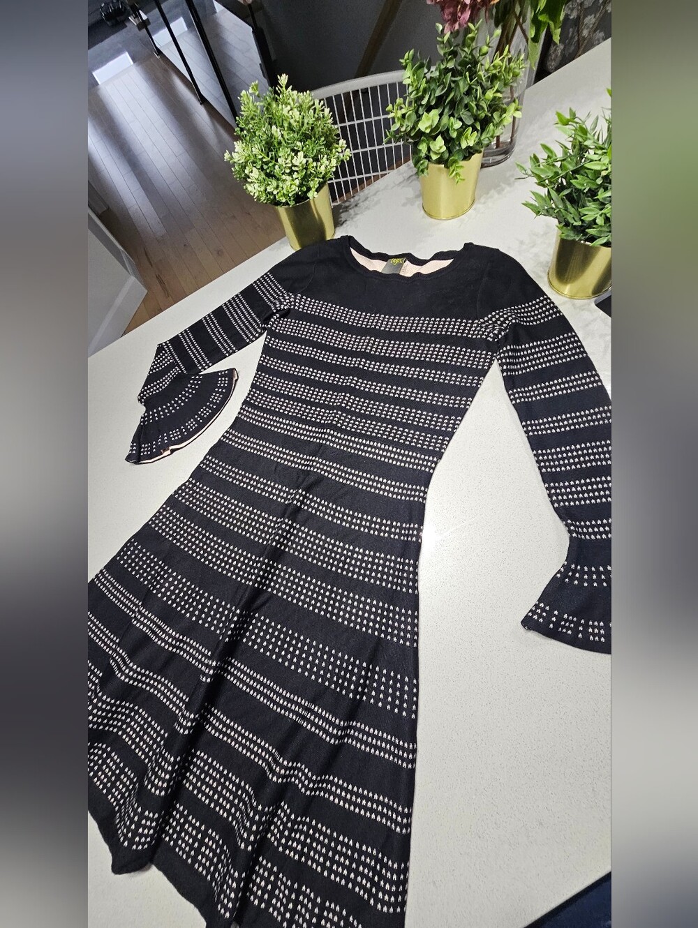 TAYLOR Sublime Robe Midi Évasée / Coupe A-Line– Motif Géométrique Chic - Picture 3 of 9